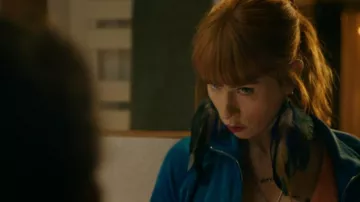 Les boucles d'oreilles plume portées par Morgane Alvaro (Audrey Fleurot) dans la série HPI : Haut Potentiel Intellectuel (S02E02)