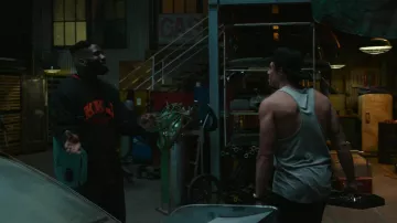 Karl Kani Sweat-shirt porté par Reek (Tobe Nwigwe) comme on le voit dans Transformers: Rise of the Beasts