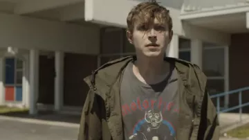 T-shirt Motorhead porté par Randolph Bradley (Johnny Berchtold) vu dans The Passenger