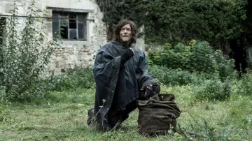 Poncho rain Jacket worn by Daryl Dixon (Norman Reedus) as seen in The Walking Dead: Daryl Dixon (Season 1)