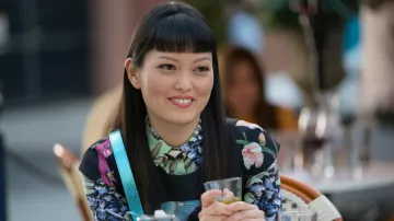 Printed Floral Shirt worn by Lilly (Hana Mae Lee) in Pitch Perfect movie