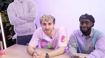 Le t-shirt porté par Sora dans la vidéo YouTube ON DEVINE LEURS MÉTIERS (Vous trouverez jamais ????)