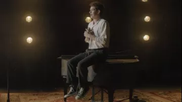 Gray pants worn by Jonathan Larson (Andrew Garfield) in tick, tick... BOOM! movie outfits
