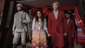 Vestido usado por Lucy Gray Baird (Rachel Zegler) como se ve en The Hunger Games: The Ballad of Songbirds & Snakes