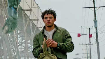 Veste verte portée par Noah Diaz (Anthony Ramos) comme on le voit dans Transformers : Rise of the Beasts