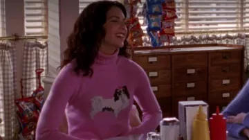 Pull à col roulé rose Shih Tzu Dog porté par Lorelai Gilmore (Lauren Graham) dans la série télévisée Gilmore Girls (saison 2 épisode 14)