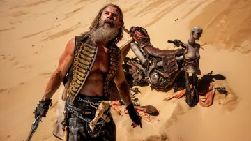 Furiosa : Une saga Mad Max : Chris Hemsworth porte un gilet militaire pour incarner Dementus dans le film de George Miller