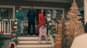 Survêtement porté par Chris Carver (Eddie Murphy) comme on le voit dans le film Candy Cane Lane