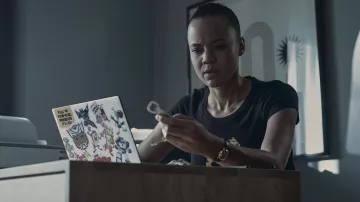 Montre portée par Frances Neagley (Maria Sten) dans la série télévisée Reacher (saison 2)