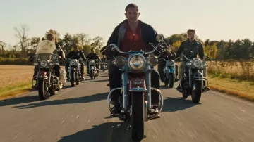 Vehicles from The Bikeriders movie: Tom Hardy is driving a beautiful motorcycle to play Johnny