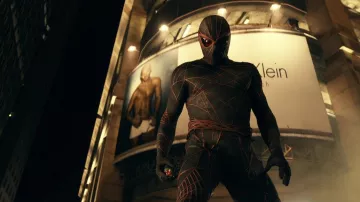 Traje de superhéroe usado por Ezekiel Sims (Tahar Rahim) como se ve en Madame Web