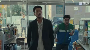 Trench-coat porté par Jang Nan-gam (Son Suk-ku) dans les tenues de la série télévisée A Killer Paradox (saison 1)