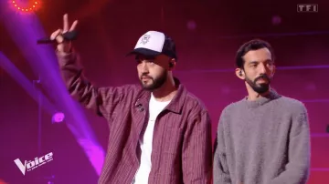 La surchemise rayée portée par Oli dans l'émission The Voice du 10 février 2024