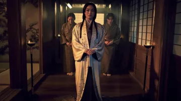 White silk kimono worn by Lady Mariko (Anna Sawai) as seen in Shōgun (Season 1)