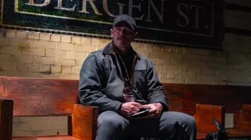 Veste grise portée par Adam (Luke Evans) comme on le voit dans 5lbs of Pressure