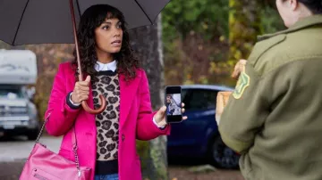 Leather handbag worn by Hadley (Lyndie Greenwood) as seen in CrimeTime: Freefall