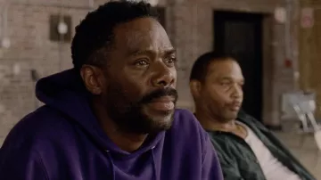 Sweat à capuche violet porté par John 'Divine G' Whitfield (Colman Domingo) comme on le voit dans le film Sing Sing