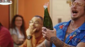 Chemise imprimée bleu hawaïen portée par David Murphy dans la série télévisée Top Chef (saison 21)