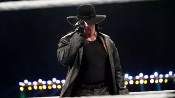 Veste manteau en cuir portée par The Undertaker dans Undertaker : The Last Ride