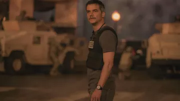 Montre portée par Joel (Wagner Moura) comme on le voit dans le film de la guerre civile