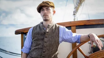 Gorro de lana usado por Henry Hayes (Hero Fiennes-Tiffin) como se ve en The Ministry of Ungentlemanly Warfare