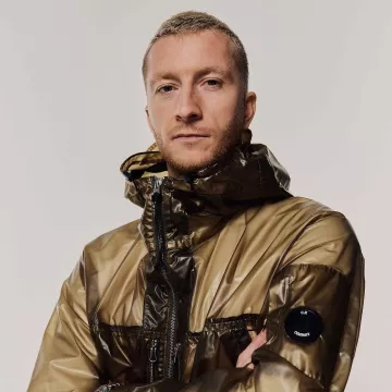 Veste de pluie C.P. Company portée par Marco Reus sur le compte Instagram de @cpcompany