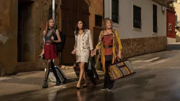 Land of Women TV series outfits: Eva Longoria is wearing Tweed dress and jacket set to portray Gala in season 1, episode 1