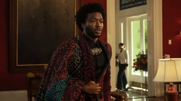 Chaqueta Blazer Roja usada por The Horse (Zackary Momoh) como se ve en Parish (Temporada 1)