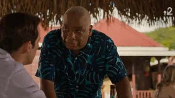 Commissioner Selwyn Patterson's (Don Warrington) Hawaiian Style Shirt in Murders in Paradise (S13E04)