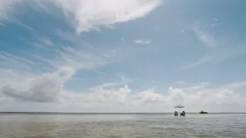 A sand bar into the middle of the ocean in Dominican Republic as the Florid Spot of Ellie (Daniela Melchior) for her date with Dalton in Road House movie location