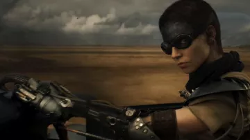 Garde-robe Furiosa : Anya Taylor-Joy porte des lunettes de moto Steam Punk dans Furiosa : A Mad Max Saga