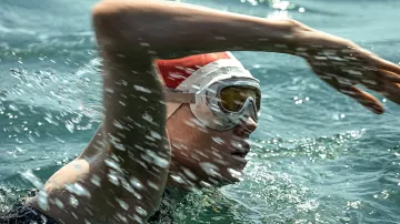 Objets de Young Woman and the Sea : Lunettes de natation portées par Daisy Ridley pour représenter Trudy Ederle
