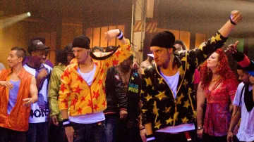 Step Up 3D Outfits : The Santiago Twins are wearing Yellow Hoodie with Orange Stars