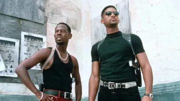 Bad Boys Movie Outfits: Will Smith is wearing Bullet plated belt to portray Mike Lowrey
