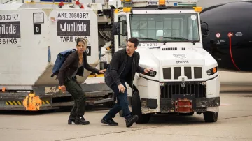 The Union Movie Wardrobe: Mike McKenna (Mark Wahlberg) is wearing New Balance sneakers