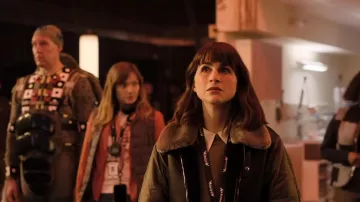 The Franchise TV Series Outfits: Anita (Aya Cash) is wearing Fur Collar Zip Jacket in season 1