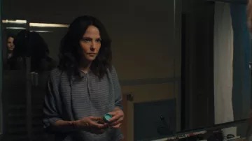 Omni Loop Movie Wardrobe: Zoya Lowe (Mary-Louise Parker) is wearing Striped top
