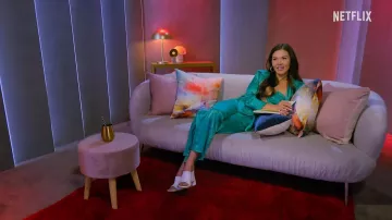 Love Is Blind TV Show Outfits: Taylor is wearing White Heels Pumps with green set