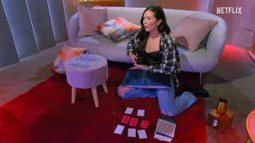 Love Is Blind Season 7 Outfits: Taylor Krause wears Black and White Plaid shirt