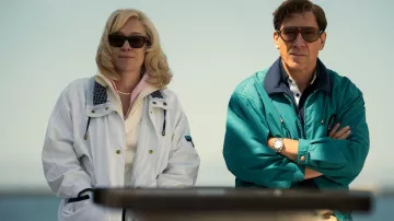 Monsters TV series outfits:  Javier Bardem wears beautiful Steel Watch to play José Menendez in season 1