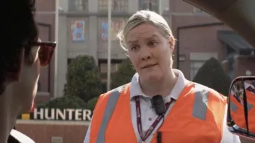 Lena's Private School in Animal Kingdom (S03E03)