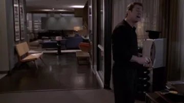 Nick Marshall's chair (mel Gibson) in What Women Want