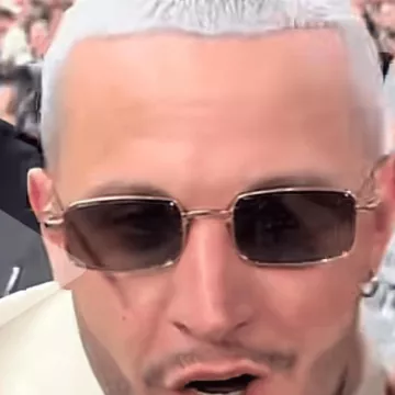 Sunglasses worn by Dj snake during the final show (DJ Snake) in dillonfrancis