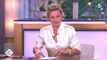 White silk shirt by Anne-Élisabeth Lemoine in C à Vous