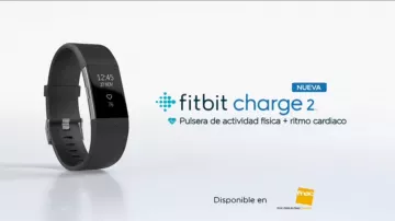 Una fitbit charge 2 de Natasha Romanoff / Black Widow (Scarlett Johansson) en Capitán América: Civil War