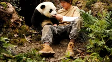 Bottines porté par (Noé Yé) dans Moon le Panda