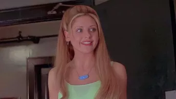 Necklace worn by Helen Shivers (Sarah Michelle Gellar) in I Know What You Did Last Summer
