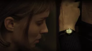 Watch worn by Therese Belivet (Rooney Mara) in Carol