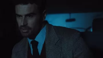 Chaqueta de espiga de tweed de Eddie Horniman (Theo James) en The Gentlemen (T02)