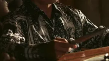Chemise noire de Tuco. Portée par Tuco Salamanca (Raymond Cruz) dans Breaking Bad (S01E04)